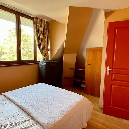 아파트 Au Dernier Etage Avec Parking Et Climatisation A Aix-les-bains! - Fr-1-555-42