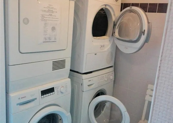 Au Dernier Etage Avec Parking Et Climatisation A Aix-les-bains! - Fr-1-555-42 公寓 艾克斯莱班