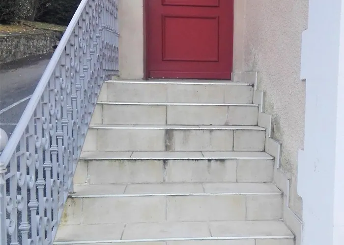 Au Dernier Etage Avec Parking Et Climatisation A Aix-les-bains! - Fr-1-555-42 * エクスレバン