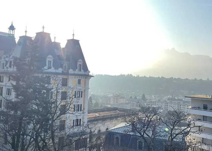 Au Dernier Etage Avec Parking Et Climatisation A Aix-les-bains! - Fr-1-555-42 شقة إيكس ليه با